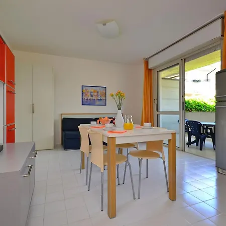 アパート Cozy Flat With Balcony And Pool *