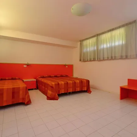 Cozy Flat With Balcony And Pool リニャーノ・サッビアドーロ